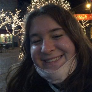 Meet your Posher, Julianna